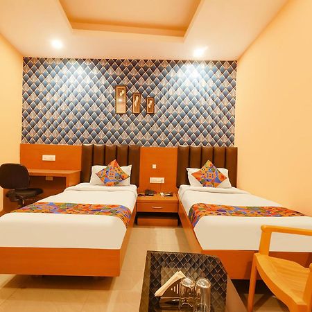 Fabhotel Crown Plaza ラーンチー エクステリア 写真